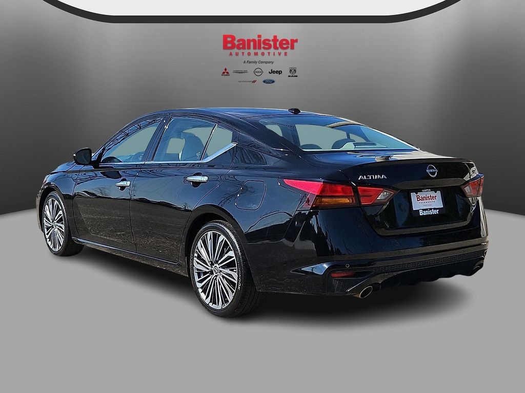 2023 Nissan Altima 2.5 SL
