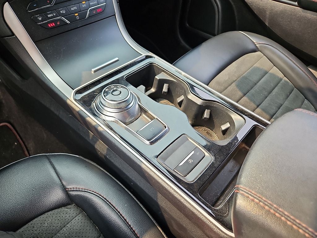2020 Ford Edge ST Line