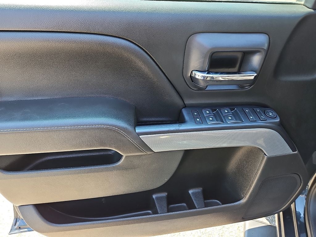 2017 Chevrolet Silverado LT
