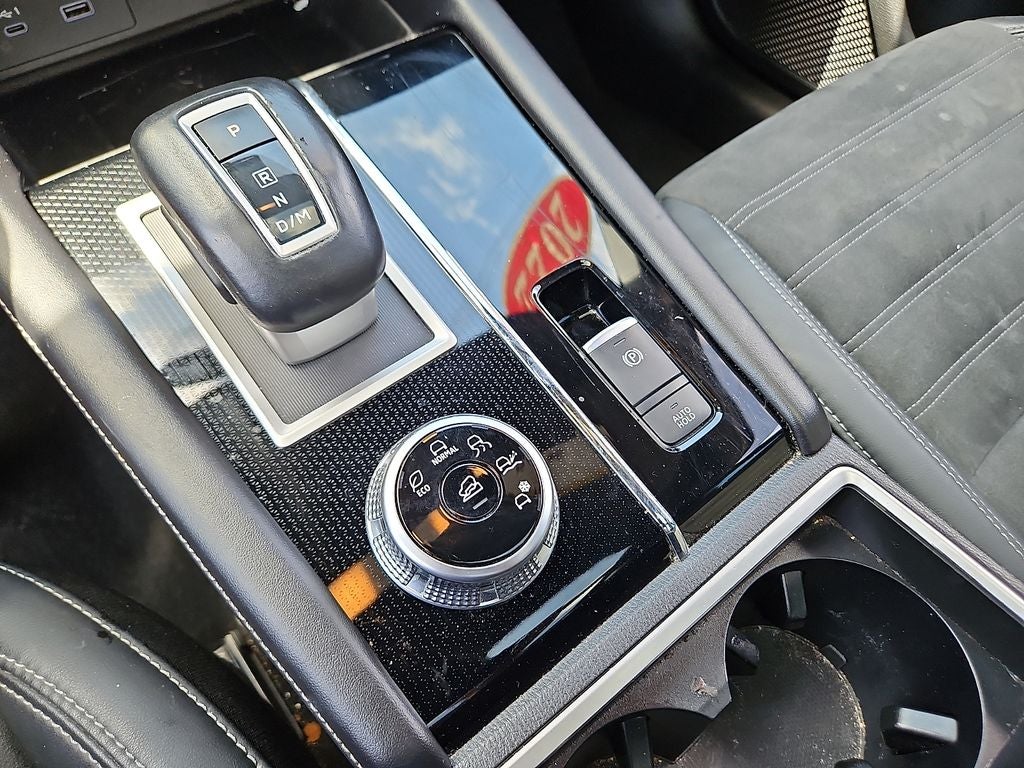 2022 Mitsubishi Outlander Black Edition