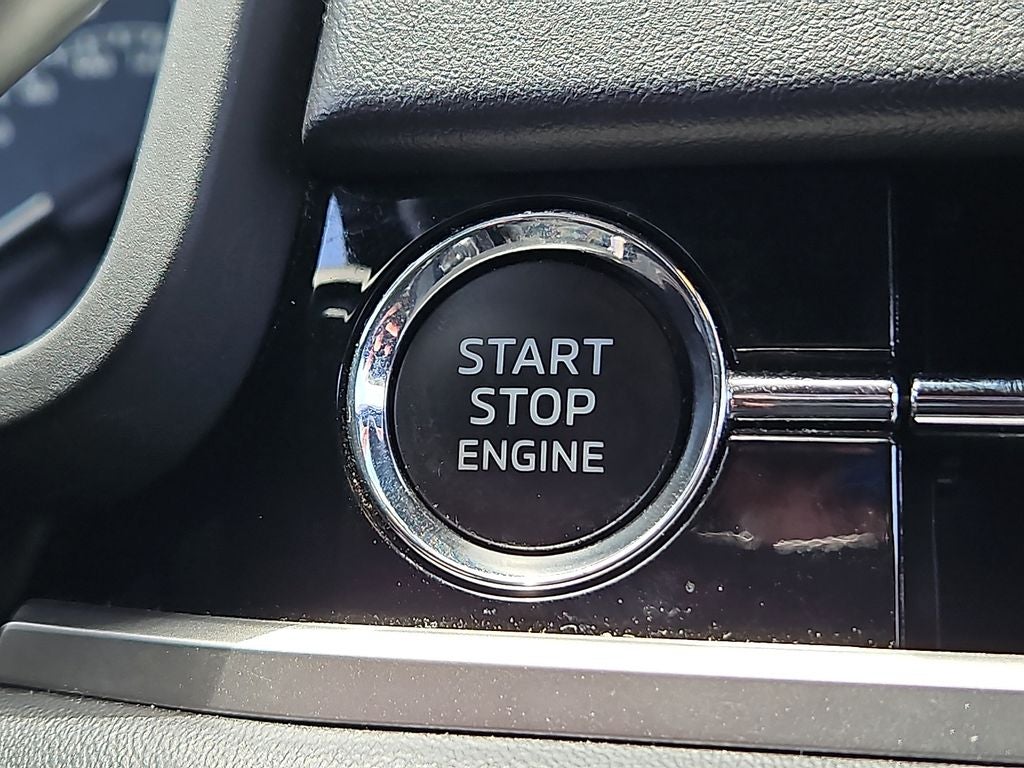 2022 Mitsubishi Outlander Black Edition
