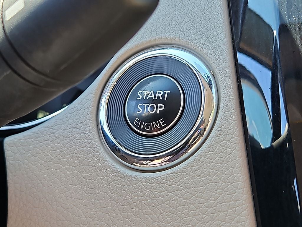 2020 Nissan Rogue Sport SV