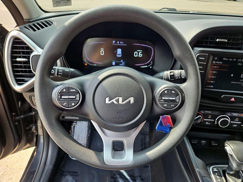 2023 Kia Soul LX